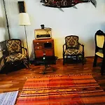 Kaleici Muestakil Bahceli Muhtesem Ev *