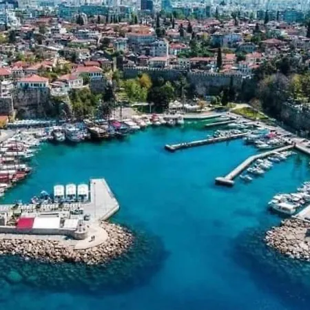 Kaleiçi Müstakil Bahçeli Muhteşem Ev * Antalya