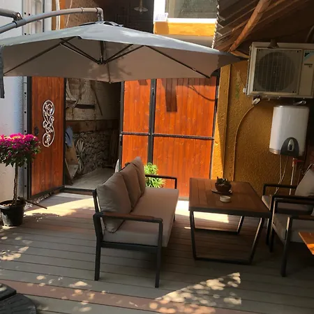 Kaleici Muestakil Bahceli Muhtesem Ev Vila Antalya