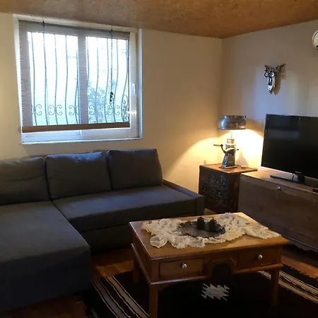 Villa Kaleici Muestakil Bahceli Muhtesem Ev