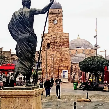 Kaleici Muestakil Bahceli Muhtesem Ev Antalya