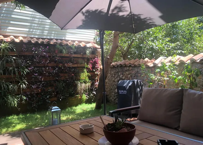 Kaleiçi Müstakil Bahçeli Muhteşem Ev Villa