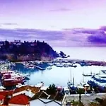 Vila Kaleici Muestakil Bahceli Muhtesem Ev