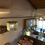Vila Kaleici Muestakil Bahceli Muhtesem Ev Antalya