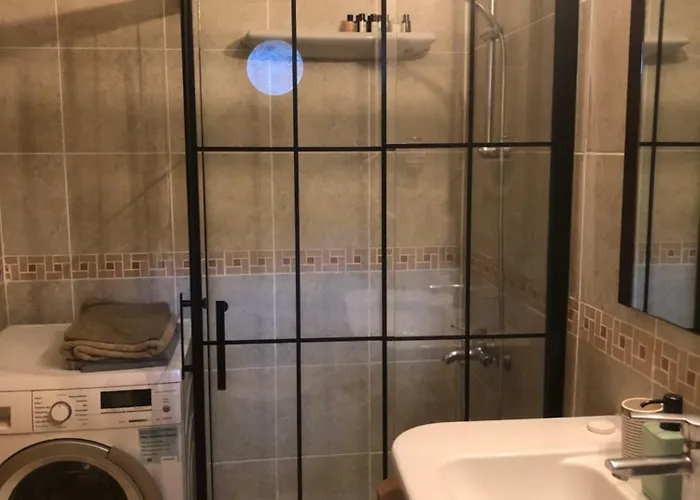 Villa Kaleici Muestakil Bahceli Muhtesem Ev Antalya