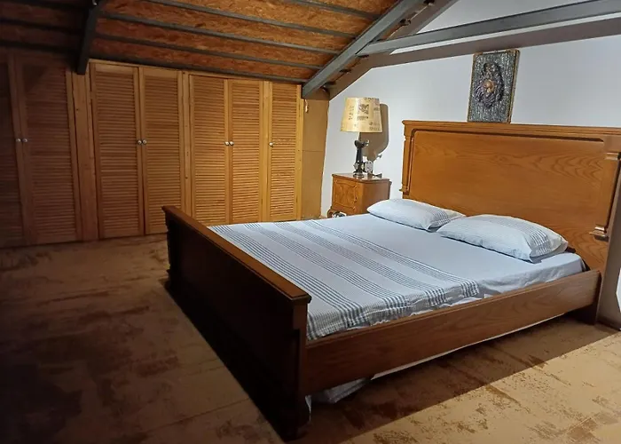 Kaleici Muestakil Bahceli Muhtesem Ev Villa *